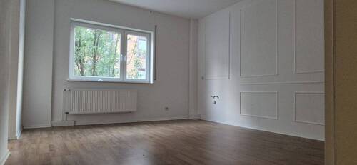 Zimmer - Mehrfamilienhaus, Wohnhaus mit 169,00 m² in Stuttgart zum Kaufen