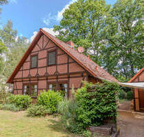 Gepflegtes Einfamilienhaus mit Garage und Nebengebäude in gefragter Wohnlage - Gartow / Nienwalde