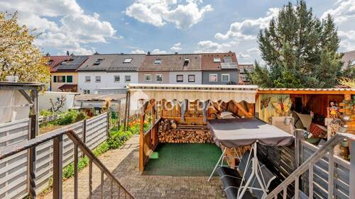 Ausblick - Reihenmittelhaus mit 78,50 m&sup2; in Reutlingen zum Kaufen