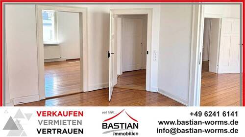 Headfoto - Jugendstil - historisch - authentisch: 3-Familienhaus mit Garten und Garage, Worms-West!