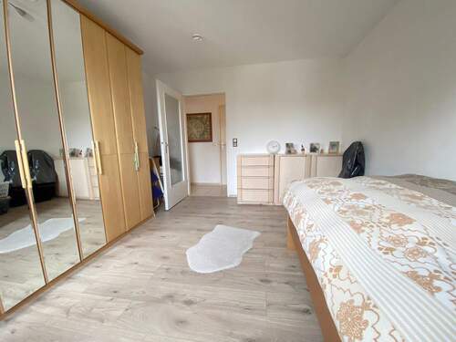 Schlafzimmer_04.JPG - 