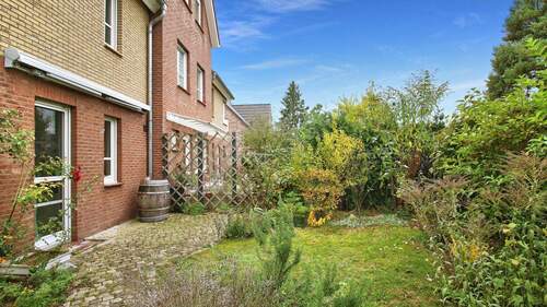 Terrasse vor dem Haus - 