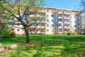Hausansicht - 4 Räume zum Wohlfühlen - 511,00&nbsp;EUR Kaltmiete, ca.&nbsp; 73,00&nbsp;m&sup2;&nbsp;Wohnfl&auml;che