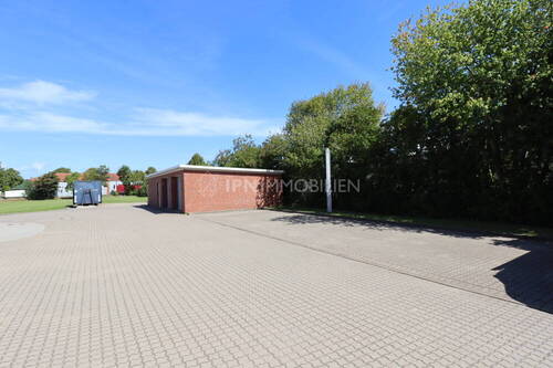 Stellplätze - 7 Zimmer Büro in Elmenhorst-Lichtenhagen