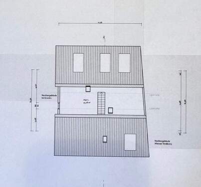 Mehrfamilienhaus Dachboden - 