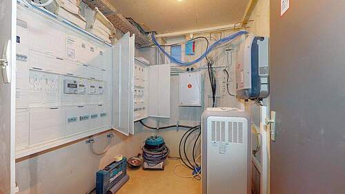 Keller Elektro + Batteriespeicher - 