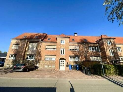 Vorderansicht - Mehrfamilienhaus, Wohnhaus zum Kaufen in Teutschenthal