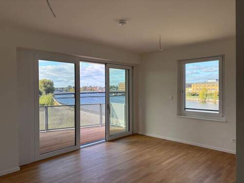 Wohnzimmer.jpg - 2 Zimmer Etagenwohnung zur Miete in Berlin