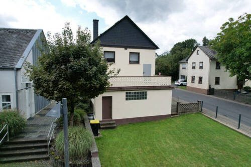 Seitenansicht - 8 Zimmer Einfamilienhaus in Greifenstein / Ulm