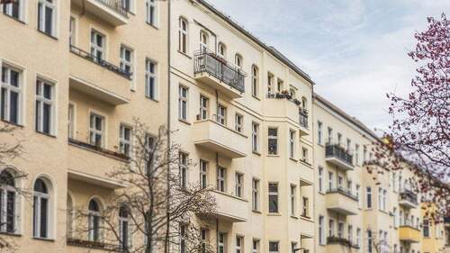 Vorderhausansicht - Etagenwohnung mit 112,00 m&sup2; in Berlin zum Kaufen