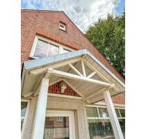 Charmantes Ein- bis Zweifamilienhaus in zentraler Lage von Lensahn