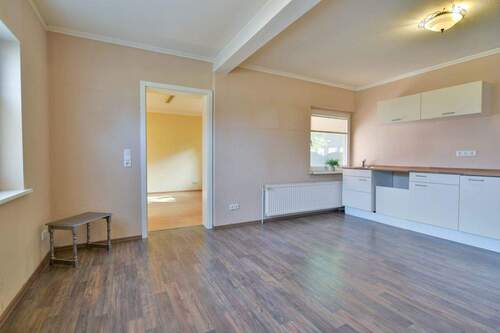 1304Bild9.jpg - 6 Zimmer Mehrfamilienhaus, Wohnhaus zum Kaufen in Lensahn