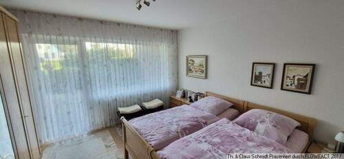 Großes Schlafzimmer - 3 Zimmer Etagenwohnung in Westerstede