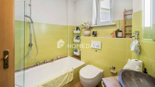 Badezimmer 1 2 - 