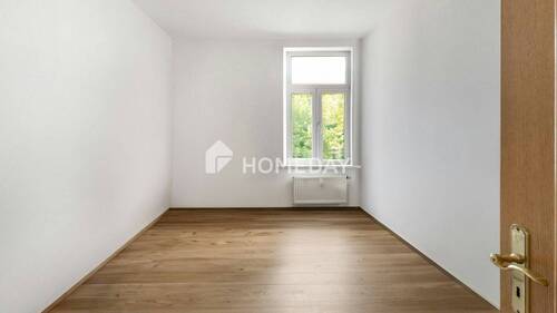 Schlafzimmer 1 1-1 - 