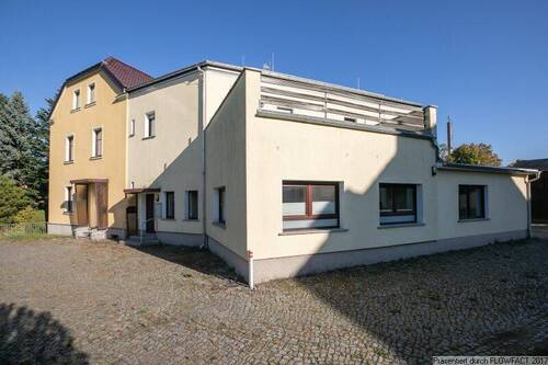 Blick von Süden - 9 Zimmer Gewerbeobjekt (Büro, Produktion, Verkauf) zum Kaufen in Pulsnitz
