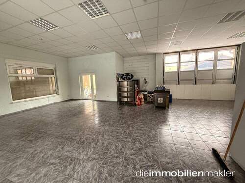 Räume im Nebengebäude - 