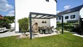 Terrasse mit Überdachung - 