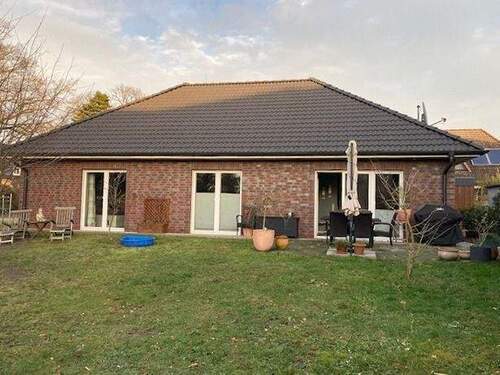 Ansicht - Moderner Bungalow mit Teichgrundstück in Schneverdingen