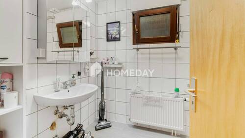 EG Badezimmer 1 - 