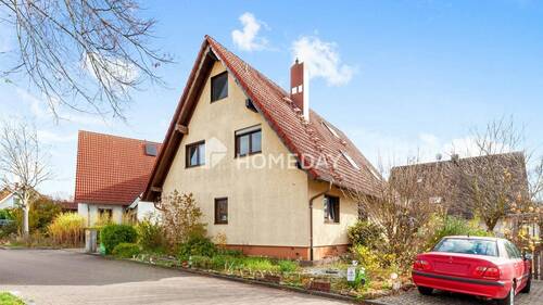 Außenansicht 1 - 1 Zimmer Mehrfamilienhaus, Wohnhaus zum Kaufen in Puschendorf