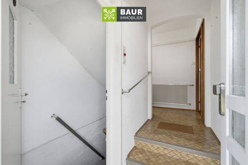 EG Eingang Treppenhaus - 