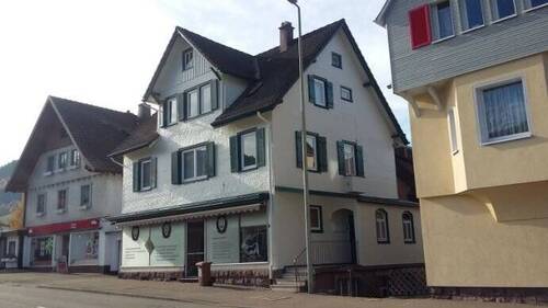 Lage mit Zukunft ! - Zentral in Baiersbronn ! - 450,00 EUR Kaltmiete,