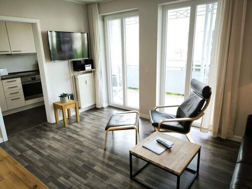 Wohnzimmer - Etagenwohnung mit 41,60 m² in Göhren zum Kaufen