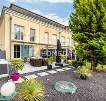 Design trifft Komfort - Reihenendhaus mit hochwertiger Innenausstattung & stilvollem Gartenambiente - Langenfeld (Rhld.) Richrath