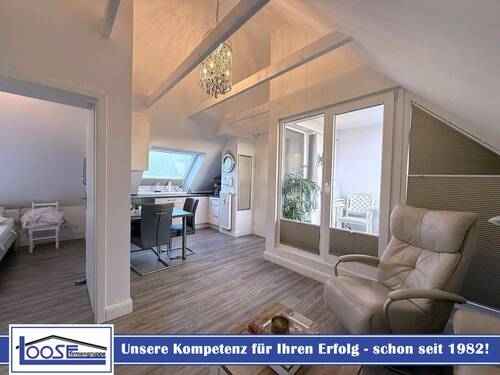 22929 LooseImmo Titel neu - Logo - Charmante 2 Zimmerwohnung in Timmendorfer Strand