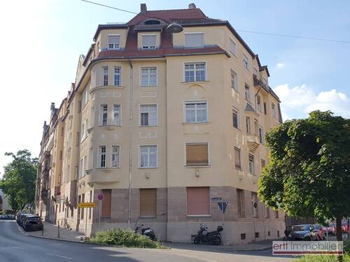 Objektansicht - * CHARMANTE 2-Zi-Wohnung in STILvollem ALTBAU und attraktiver CITYLAGE *