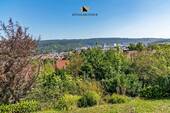Aussicht_DSC3859 - Zweifamilienhaus mit großem alteingewachsenen Garten, Panoramablick, Stellplatz & Garage