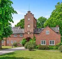 Für Individualisten: Exklusives Wohnen im historischen Herrenhaus 