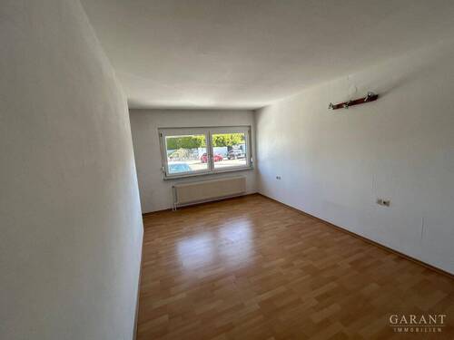 Zimmer 3 - 