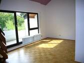  Wohnzimmer - 2 Zimmer Etagenwohnung in Bad Homburg vor der Höhe