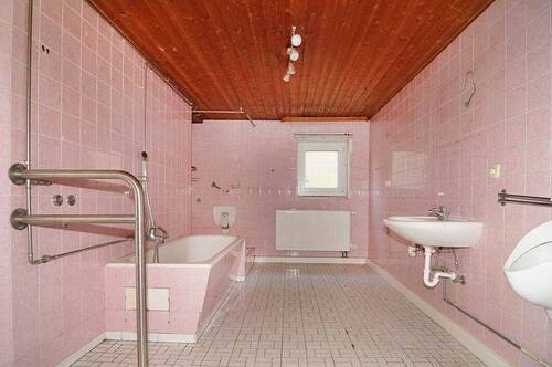 Vorderhaus Badezimmer - 