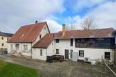 beide Wohnhäuser - 9 Zimmer Mehrfamilienhaus, Wohnhaus in Buttenheim