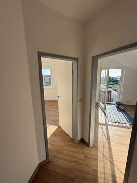 A4AEA2D1-319E-4E19-8486-6A95A0F75367.JPG - Etagenwohnung mit 67,00 m&sup2; in Staßfurt zur Miete