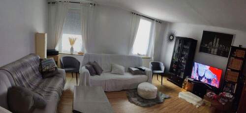 Wohnzimmer - 2 Zimmer Etagenwohnung zum Kaufen in Fürth