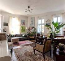 Traumhafte, lichtdurchflutete Altbau-Eckwohnung mit Südwestbalkon im Boxhagener Kiez. - Berlin Friedrichshain