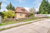 2 - 5 Zimmer Einfamilienhaus in Berlin