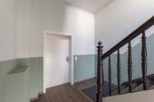 Treppenhaus - 1 Zimmer Etagenwohnung zum Kaufen in Wurzen