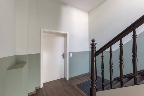 Treppenhaus - 1 Zimmer Etagenwohnung zum Kaufen in Wurzen