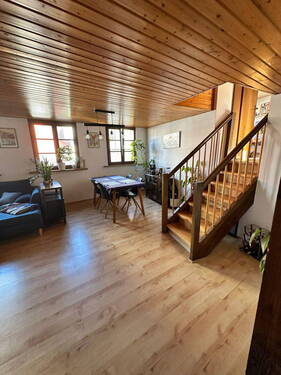 Wohnraum - Wunderschöne Altstadt Wohnung, neu renoviert 145 qm mit kleiner Dachterrasse