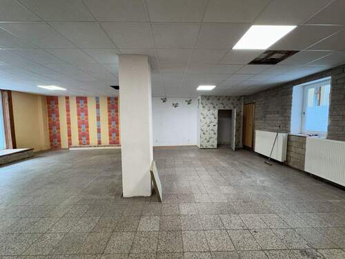Verkaufsraum - Büro mit 87,00 m&sup2; in Lößnitz zur Miete