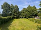 Blick auf den unteren Teil des Grundstückes.jpeg - Mehrfamilienhaus, Wohnhaus mit 130,00 m² in Petershagen/Eggersdorf zum Kaufen