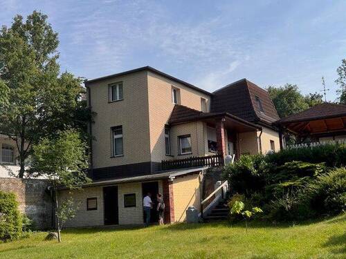 Blick vom See zum Haus.jpeg - 