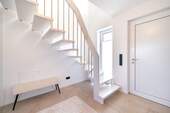 EG Eingangsbereich/Treppe - 