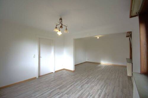 Wohn- und Esszimmer - 