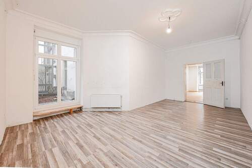 Durchgangszimmer 2 (1) - 